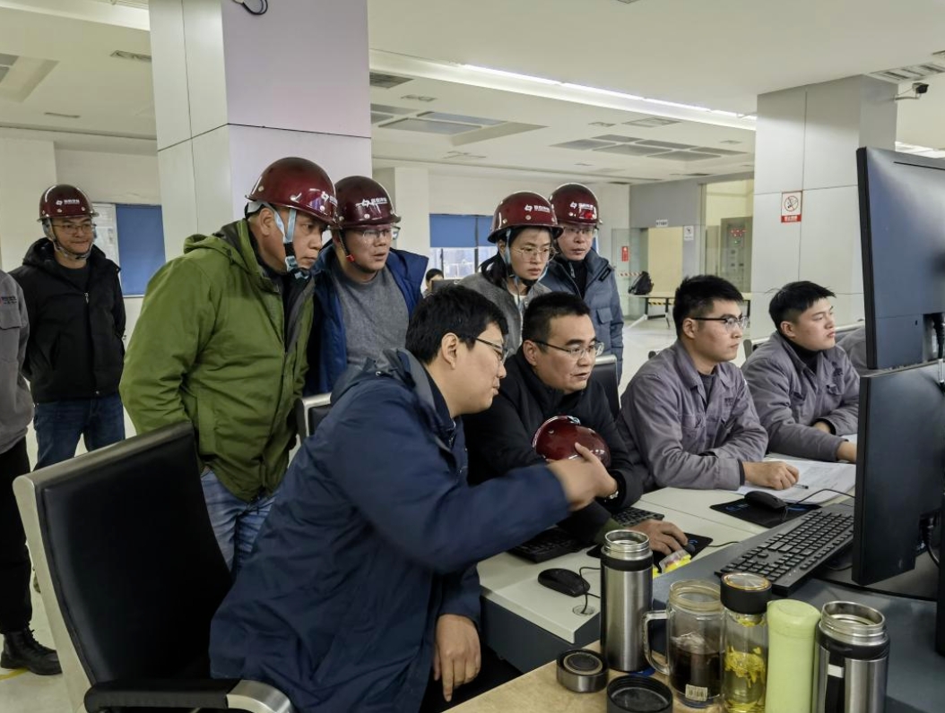 �����ȵ��ǻ۵糧��Ŀϵͳ�������ۻ�˳���ٿ�